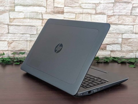 Laptop HP ZBOOK 15 G3 XEON E3-1505M V5 32GB 1024SSD Quadro M2000M FullHD Win11 A Laptop HP ZBOOK 15 G3 XEON E3-1505M V5 32GB 1024SSD Quadro M2000M FullHD Win11 A