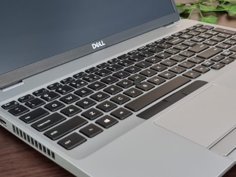 Laptop Dell Latitude 5510 Core i5 10GEN 8GB 256SSD Win11 B Laptop Dell Latitude 5510 Core i5 10GEN 8GB 256SSD Win11 B