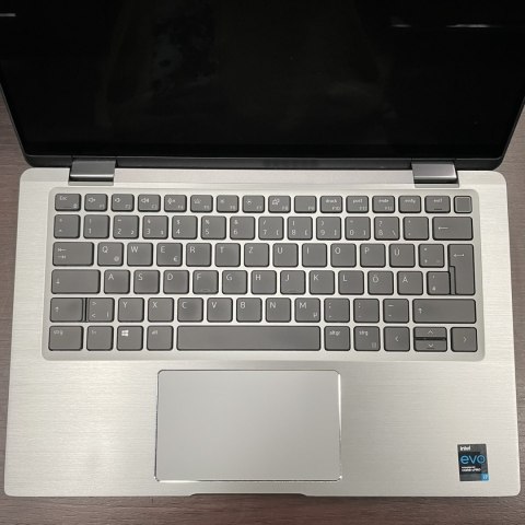 Dotykowy Laptop 2w1 Dell Latitude 7420 Core i7 11GEN 16GB 256GB SSD Silver Win11 B Dotykowy Laptop 2w1 Dell Latitude 7420 Core i7 11GEN 16GB 256GB SSD Silver Win11 B