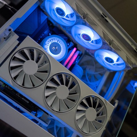 Nowy komputer gamingowy Ryzen 7 7800X3D RX 9070 32GB DDR5 1TB SSD Win11 Pro Nowy komputer gamingowy Ryzen 7 7800X3D RX 9070 32GB DDR5 1TB SSD Win11 Pro