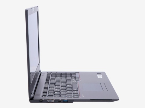 Laptop Fujitsu Celsius U7510 Core i7 10GEN 32GB 512GB SSD Win11 A Laptop Fujitsu Celsius U7510 Core i7 10GEN 32GB 512GB SSD Win11 A