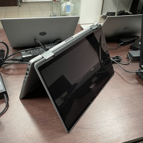 Dotykowy Laptop 2w1 Dell Latitude 7420 Core i7 11GEN 16GB 256GB SSD Carbon Win11 A
