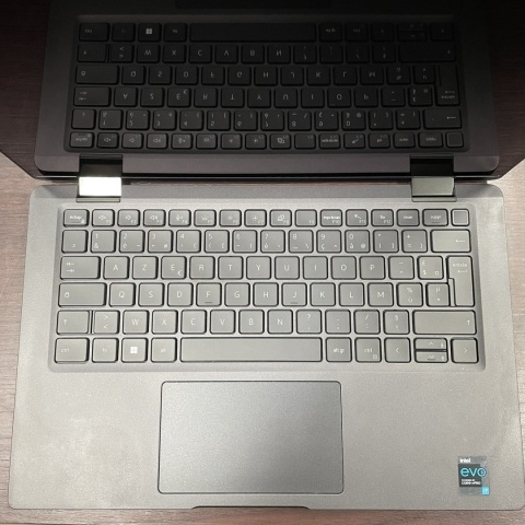 Dotykowy Laptop 2w1 Dell Latitude 7420 Core i7 11GEN 16GB 256GB SSD Carbon Win11 B