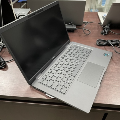 Laptop Dell Latitude 7420 Core i7 11GEN 32GB 512GB SSD Carbon Win11 A-