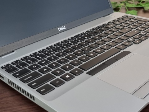 Laptop Dell Latitude 5510 Core i5 10GEN 8GB 256SSD Win11 B