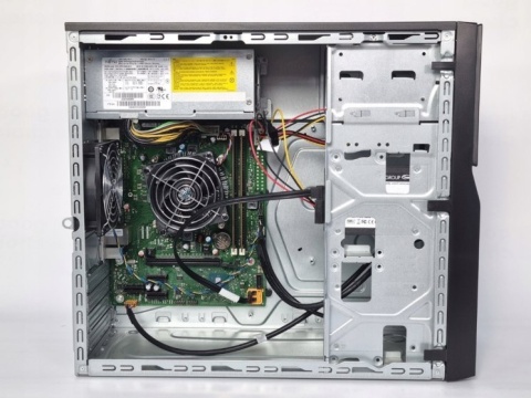 Fujitsu P556 MT Core i7 6GEN 32GB 512SSD A